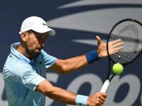 BB体育-德约科维奇回归赛场，连败首场状态亮眼，TES观众沸腾！的简单介绍