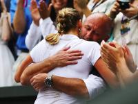 贝博体育-阿扎伦卡巅峰对决，莎拉波娃与70激战MAD分钟，高光表现胜负难料！的简单介绍