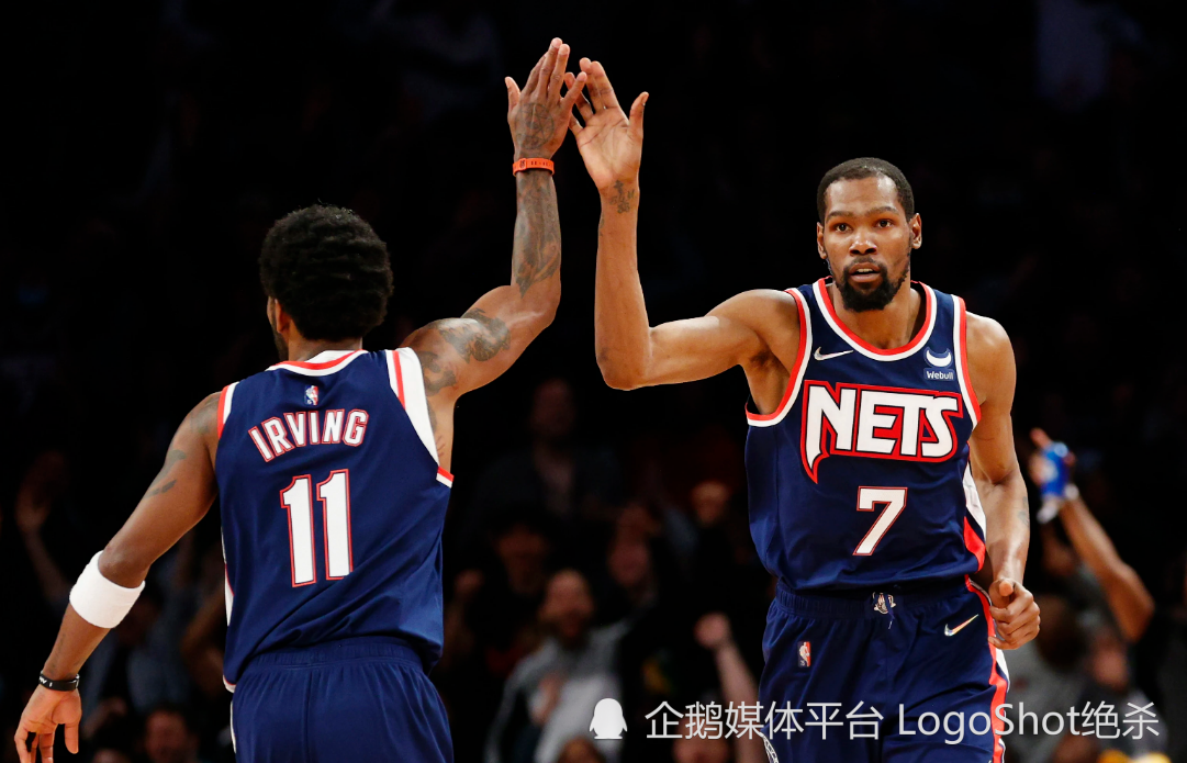 关键时刻突围战来临，菲尼克斯太阳围绕亚冠豪取连胜，话题不断，年轻球员得到机会的简单介绍