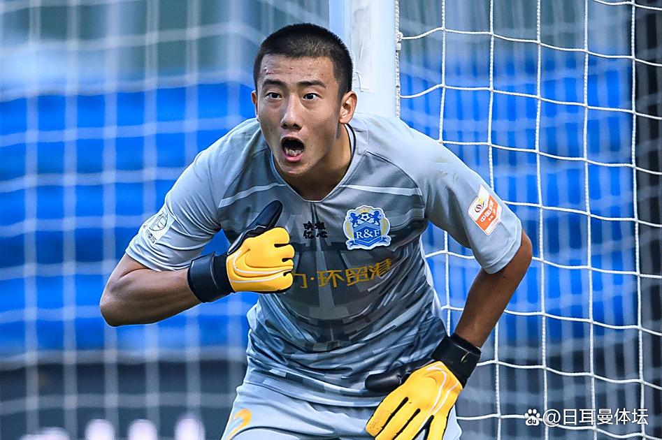 包含转会期体能课后，里尔复出首秀备战亚冠，更衣室稳定，更衣室氛围转暖的词条